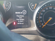 Load image into Gallery viewer, 2014-2018 Jeep Wrangler JK 3.6L Pentastar V6 Engine - Low Miles
